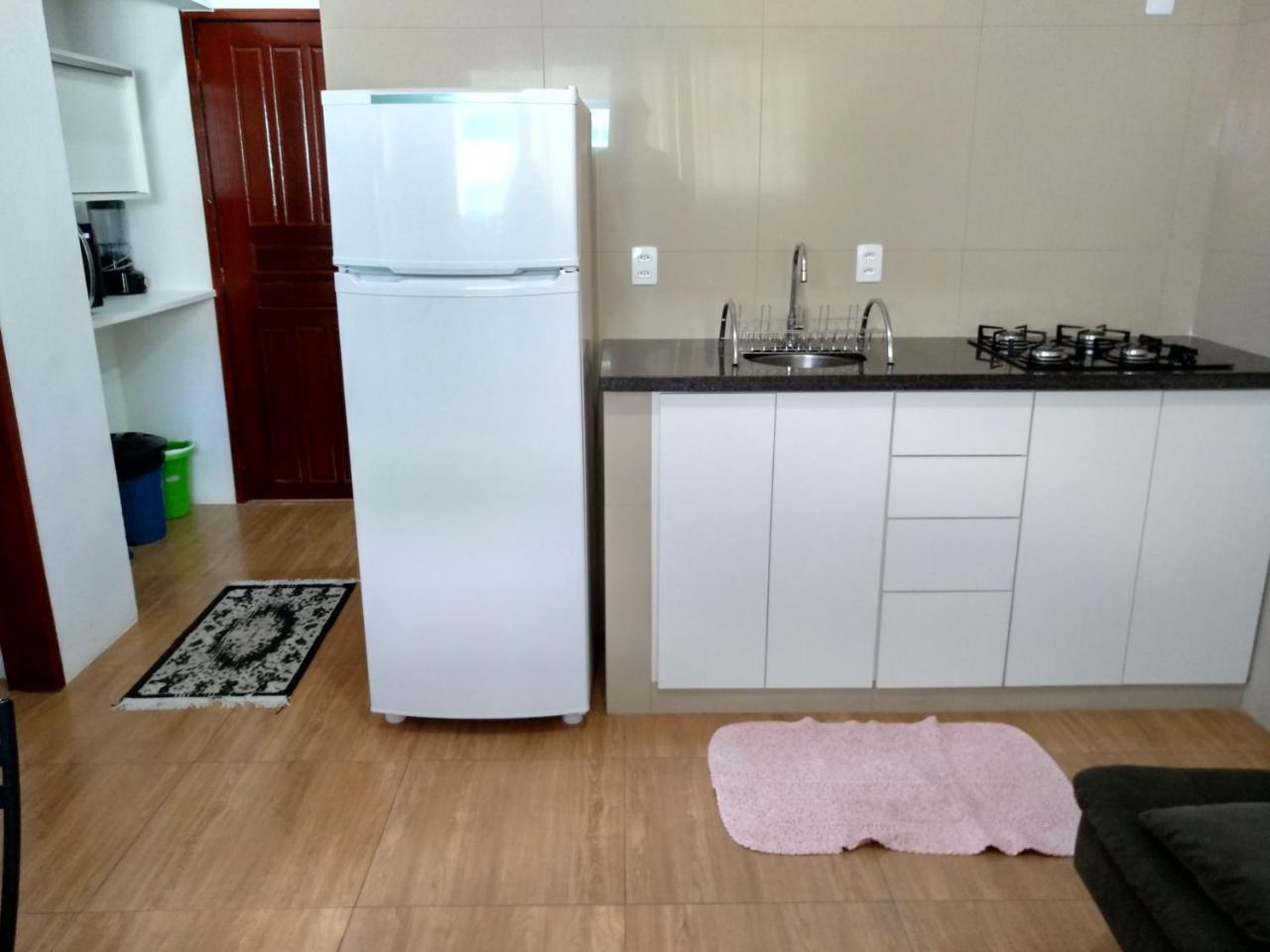 Quitinete Balneario Apartment *